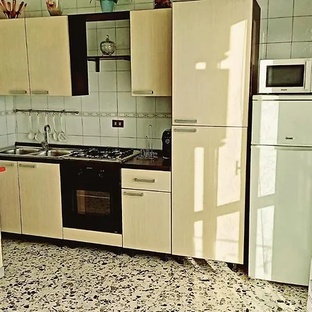 Lg House
