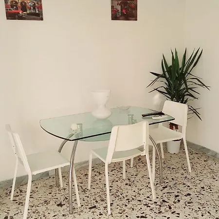 Lg House Apartment